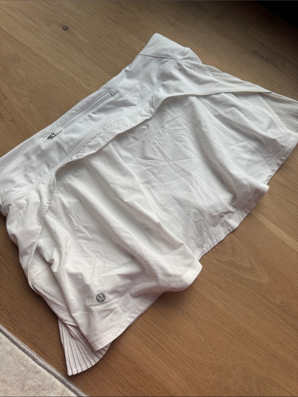 lululemon athletica White Women's Mini Skirt